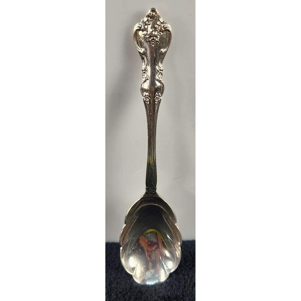Vintage Internation Deep Silver  Scalloped Sugar Spoon Silverplated